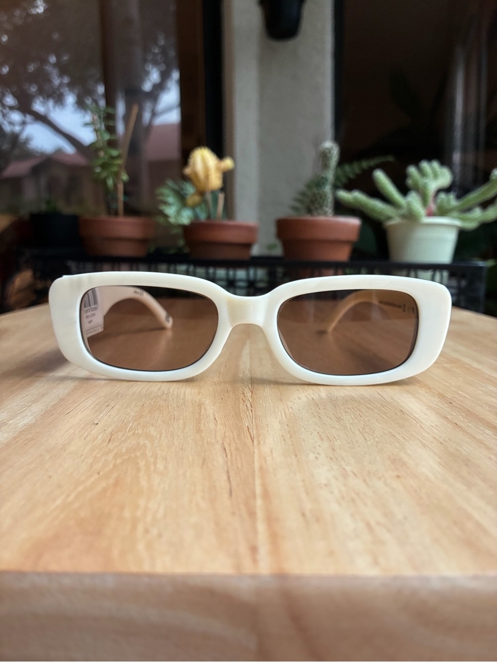 NWT AIRE Ceres Ivory Slim Oval Sunglasses - Picture 4 of 13